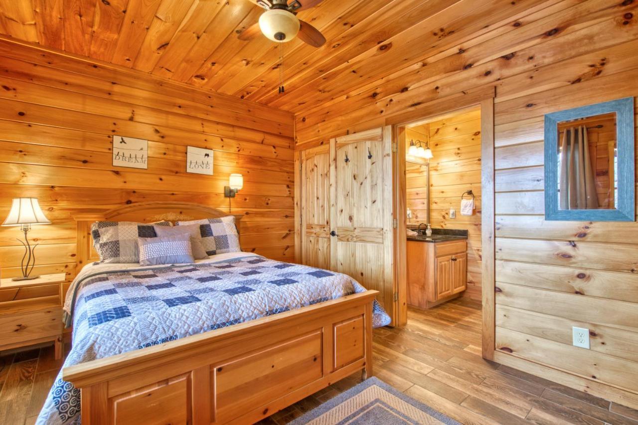 Hawk'S View Log Cabin Лейк-Луре Екстер'єр фото